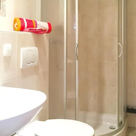 1 Lili Marleen Apartment *