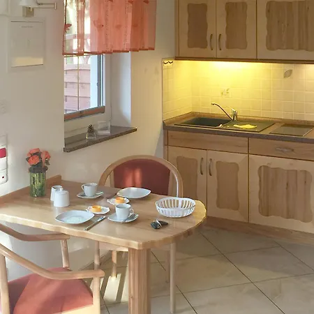 1 Lili Marleen Apartment Prerow